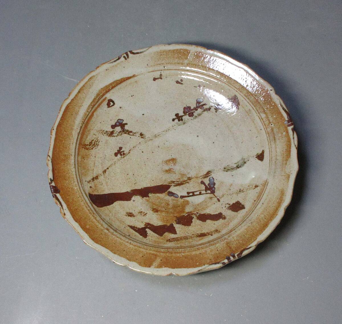 西岡小十 絵斑唐津皿 唐津焼 中皿 西岡小十 絵斑唐津向付 六 | しぶや