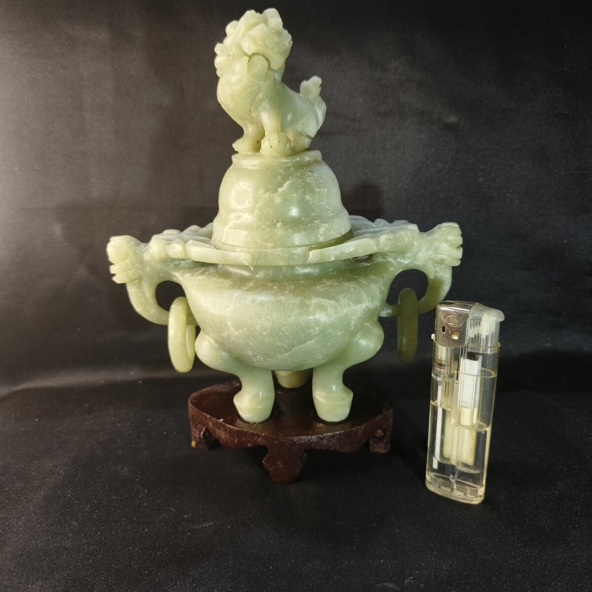 中国骨董 玉香炉一対 天然石 遊環 四面神獣立像 手彫り 作家物 風水