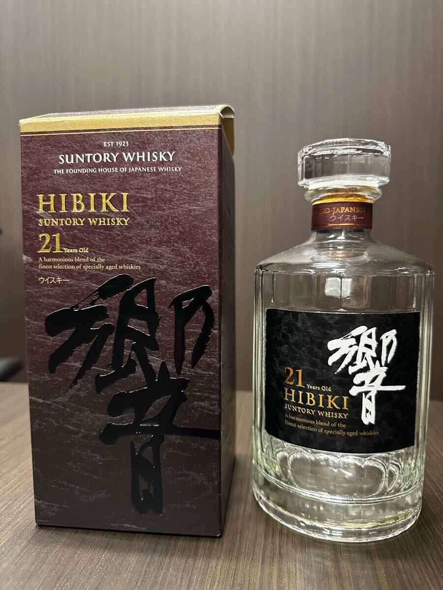 サントリーウイスキー 響21年黒ラベル 空瓶 【公式通販】
