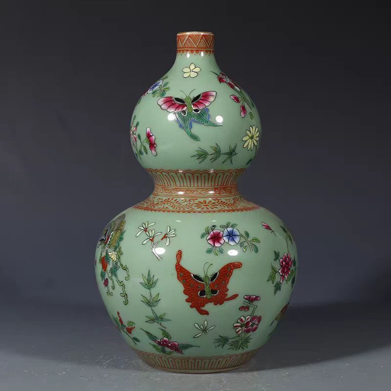 清時代 乾隆年製款 古陶磁器 粉彩 琺瑯彩 花卉紋 石榴尊 花瓶 文案置物