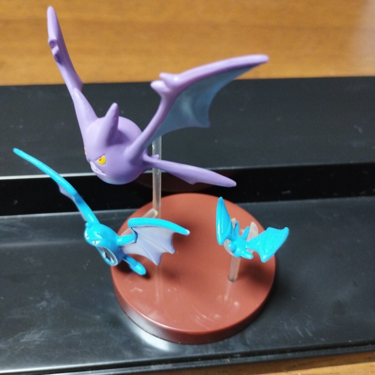 立体ポケモン図鑑 ズバット ゴルバット クロバット