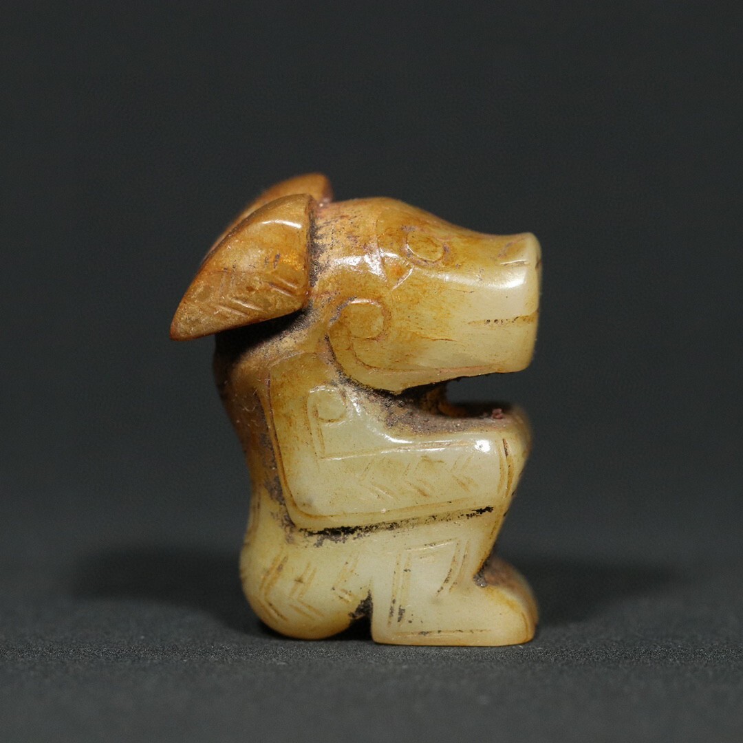 古びた蔵『西周時期 和田玉 高古玉彫り 玉熊 掛件』極細工