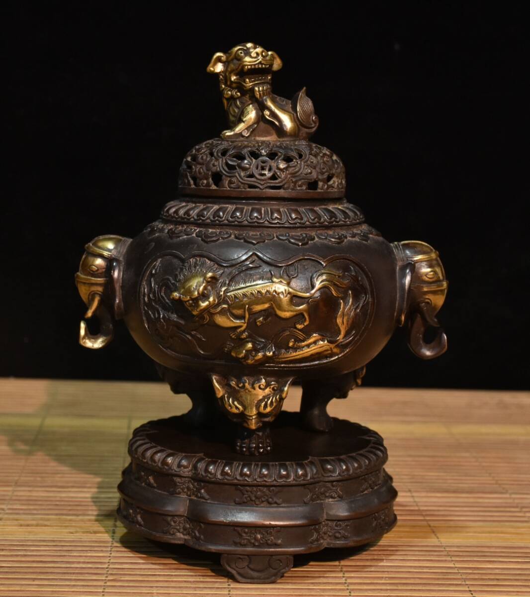 中国 骨董 獅子の香炉