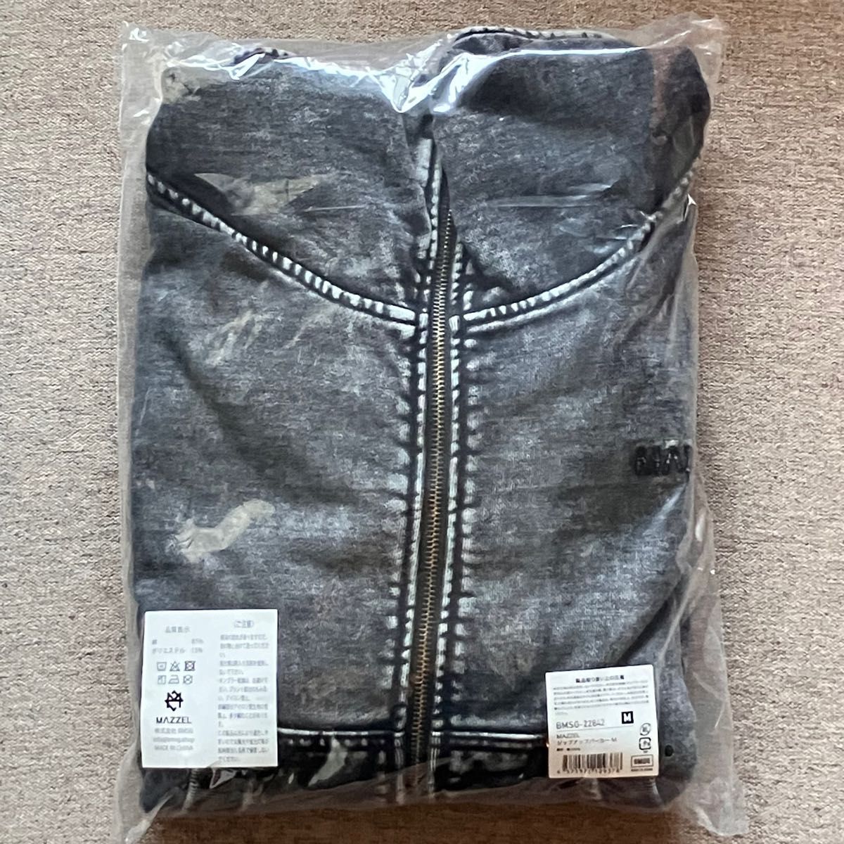 MAZZEL ジップアップパーカー Mサイズ｜Yahoo!フリマ（旧PayPayフリマ）