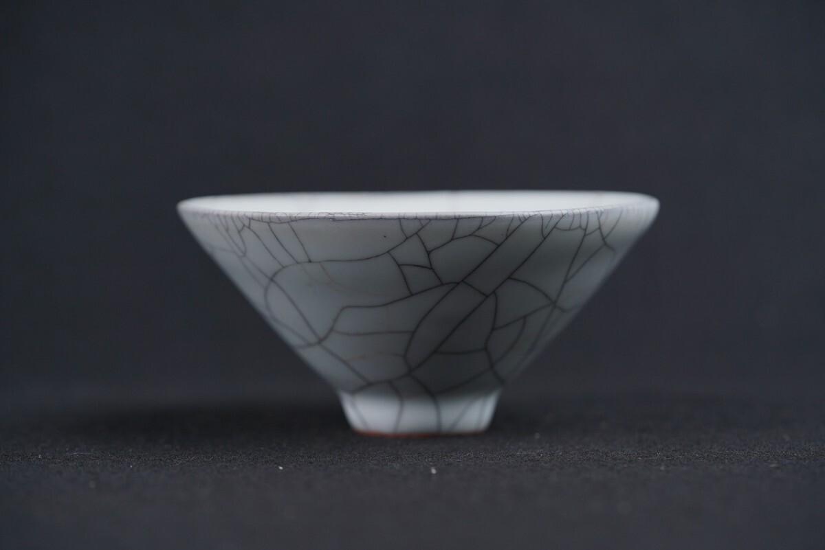 中国宋定窯 蓮花文碗白磁 官窯唐物古美術品江戸アンティーク骨董