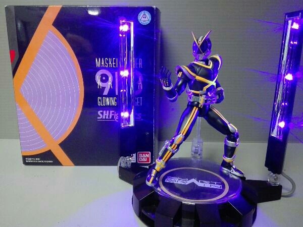 S.H.フィギュアーツ 仮面ライダー カイザ GLOWING STAGE SET バンダイ