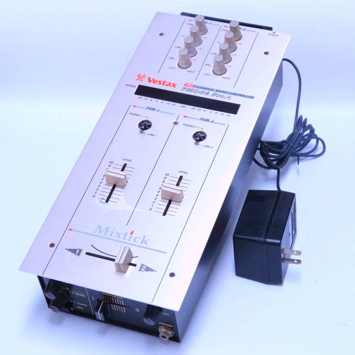 希少 動作品 Vestax DJミキサー PMC-06 ProA ベスタクス アウ