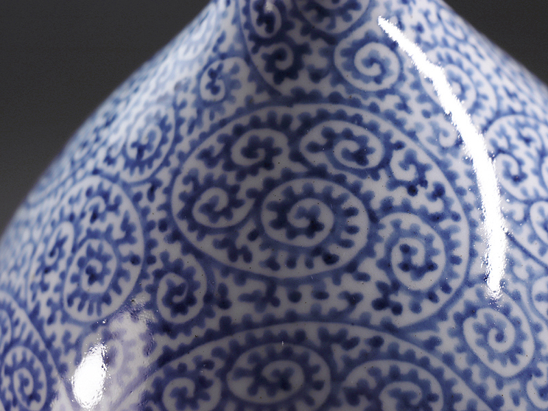 古伊万里 徳利 江戸時代中期-後期 染付蛸唐草文 長頚瓶 高