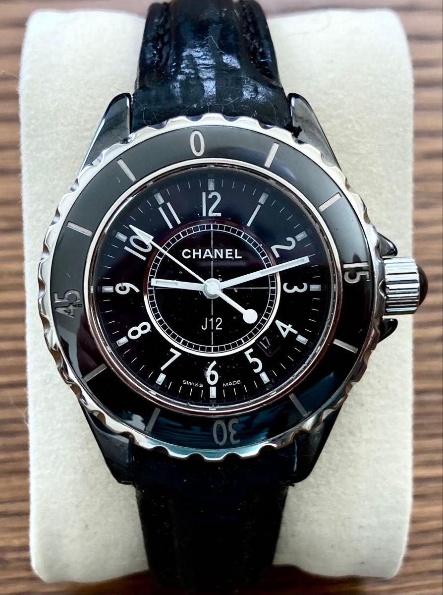 CHANELシャネル H0680 J12 33mm セラミック/純正革ベルト レディース