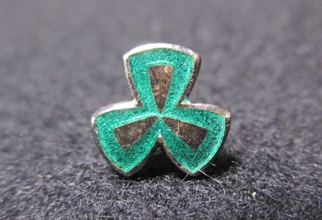 □希少戦前1930年代美品！純銀製（シルバー） 滋賀県三等局長会 局長章