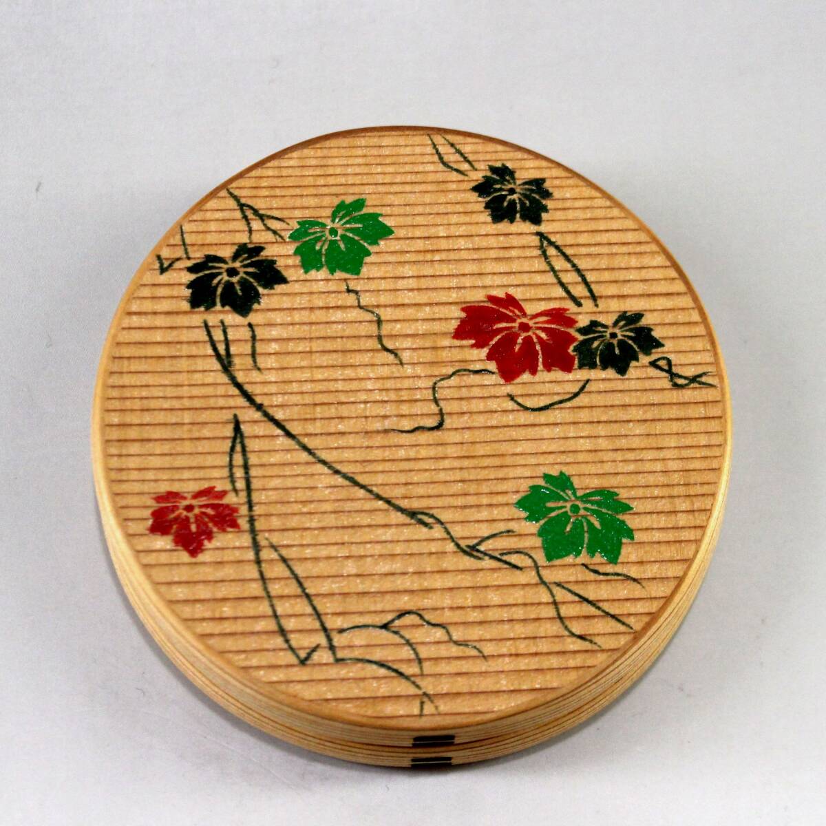 宋定窯刻花卉鼓釘両耳瓶 景徳鎮 陶磁器 装飾品 現代工芸品 美術品 置物