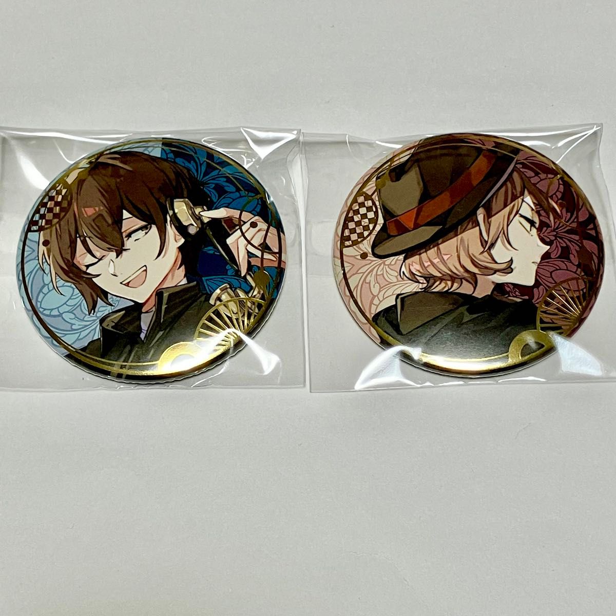 文豪ストレイドッグス 太宰治 中原中也 缶バッジ 2個セット 特典缶