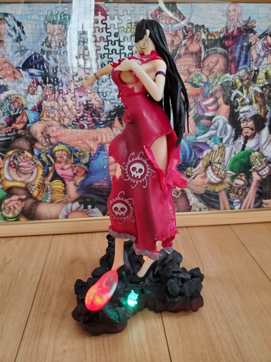 ワンピース ボア・ハンコックフィギュア ガレージキット ライト