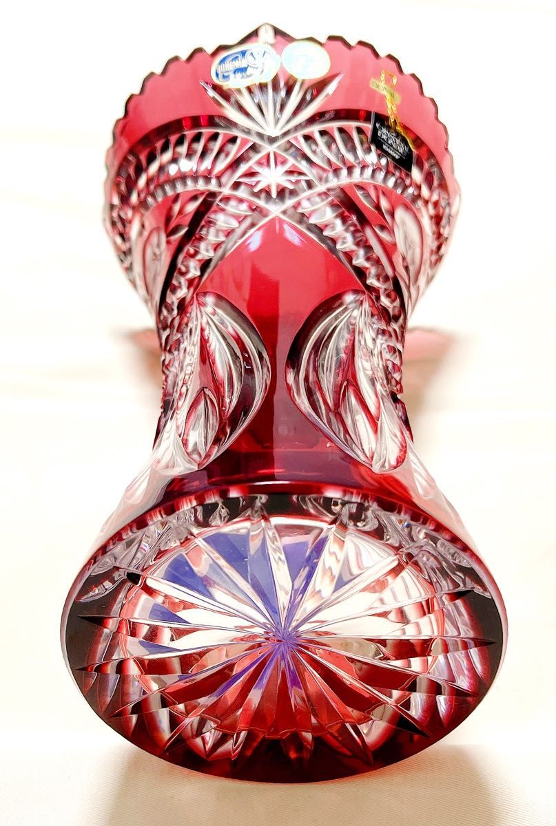 ボヘミアガラス 赤被せ切子 大鉢 クリスマス風 ボヘミアガラス 赤被せ