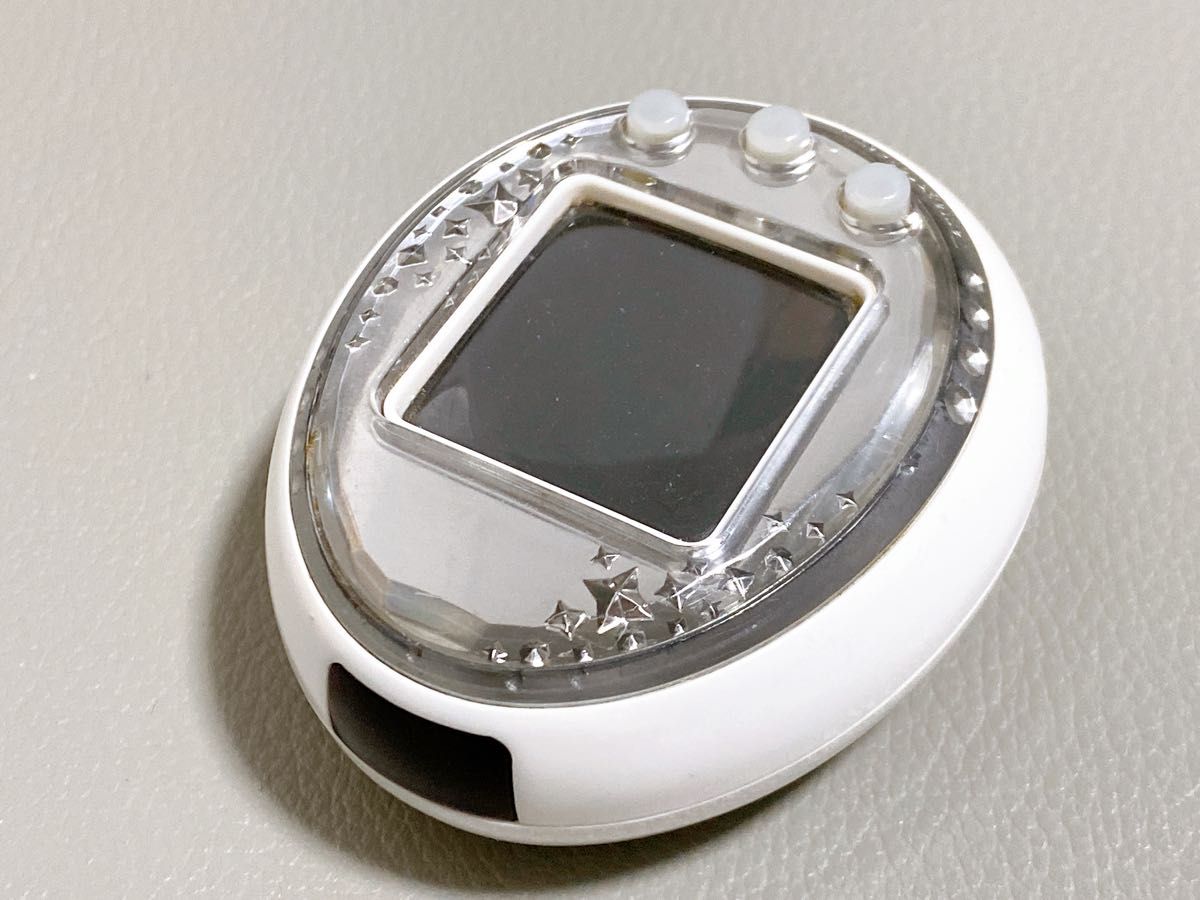 たまごっち iDL ホワイト Amazon.co.jp: Tamagotchi iD L ホワイト