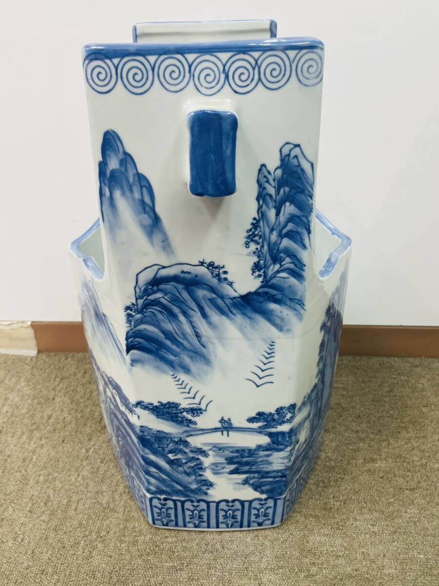 1622 有田焼 染付山水 花器、花入れ、手桶 1622 有田焼 染付山水 花器