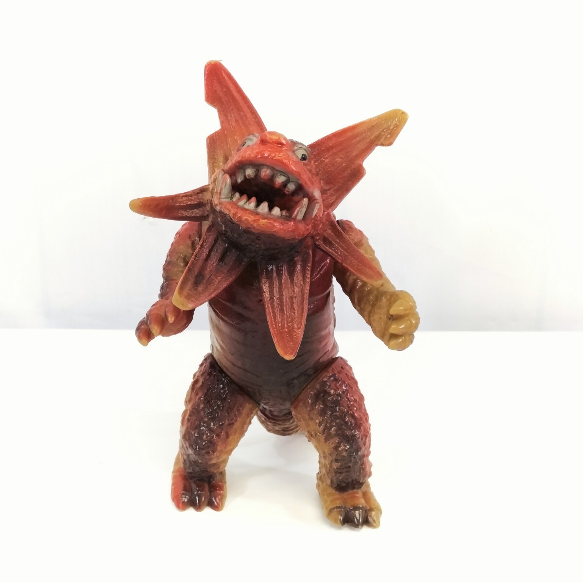 ウルトラマン」ウルトラ怪獣カード16・ガボラ（中古・当時モノ