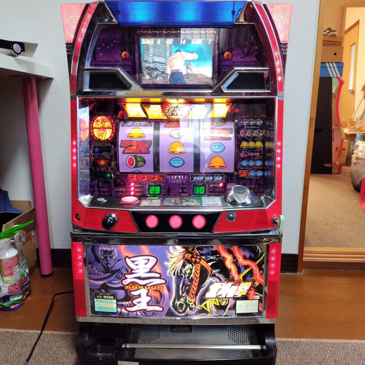 パチスロ実機、北斗の拳拳王パネルと北斗の拳SEレイパネル各1台計2台