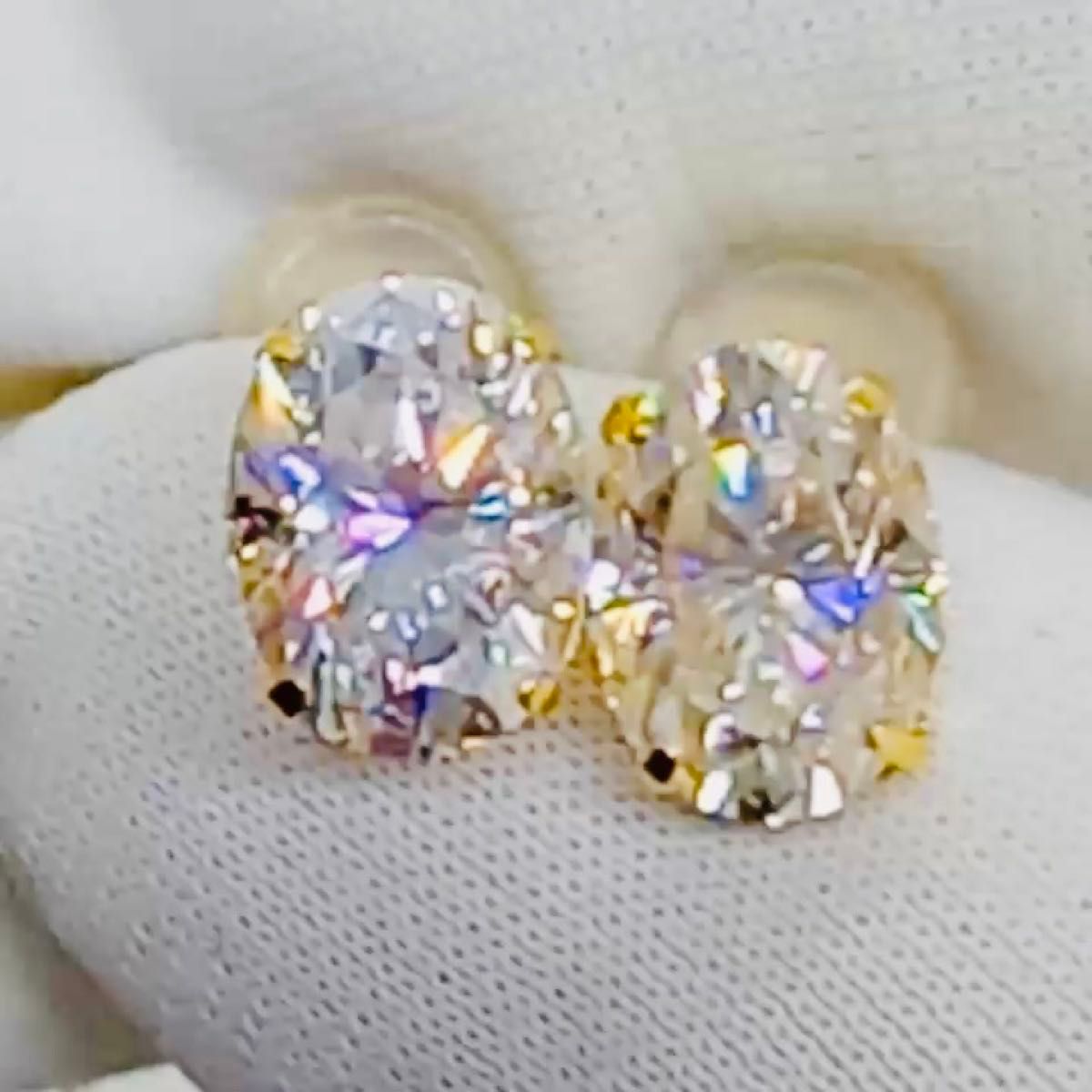 K18天然ダイヤ4本爪ピアス 計0 6ct 鑑別カード付き｜Yahoo!フリマ（旧