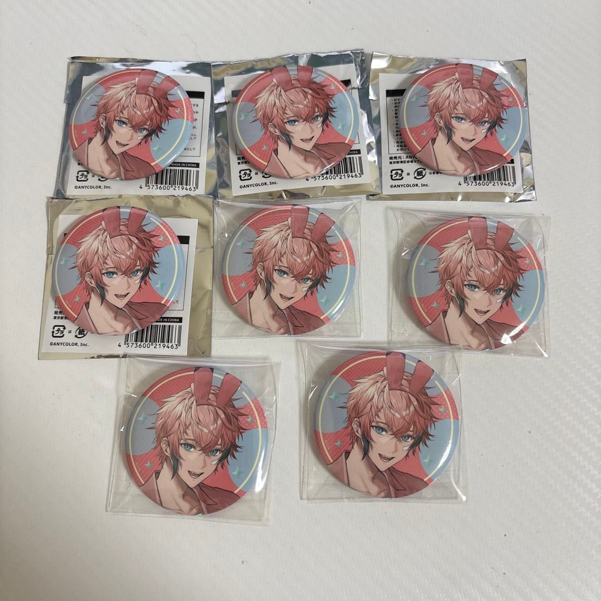 ぎゃうるふ】ランダム缶バッジ｜にじさんじオフィシャルストア 赤城