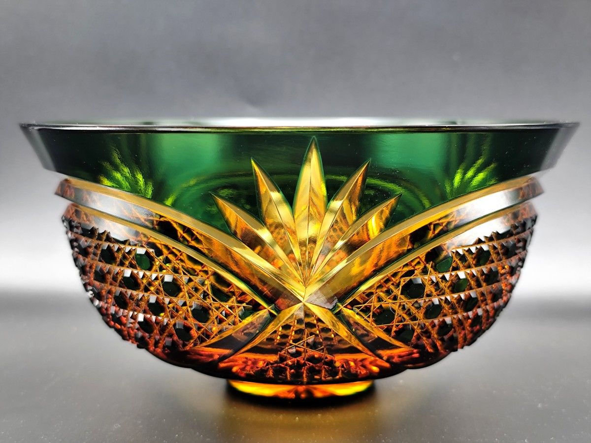 超希少 未使用美品 黒木国昭 綾切子 大鉢（切子 江戸切子 薩摩切子