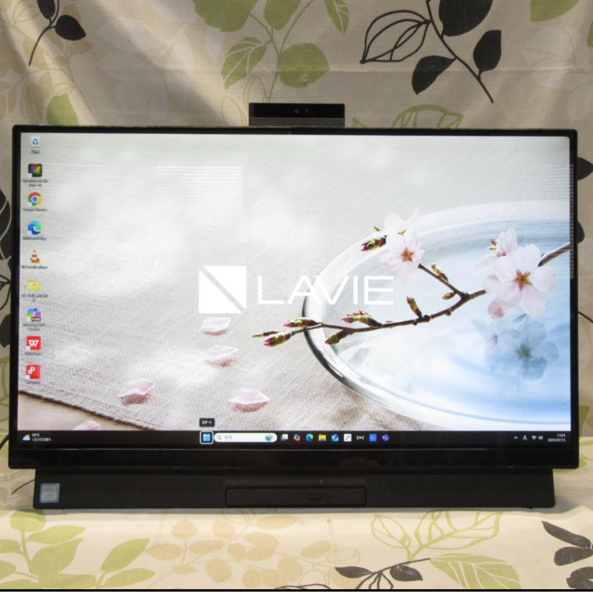 工場 大画面！Win11高性能8世代Corei3/メ8GB/SSD512GB/DVD 大画面