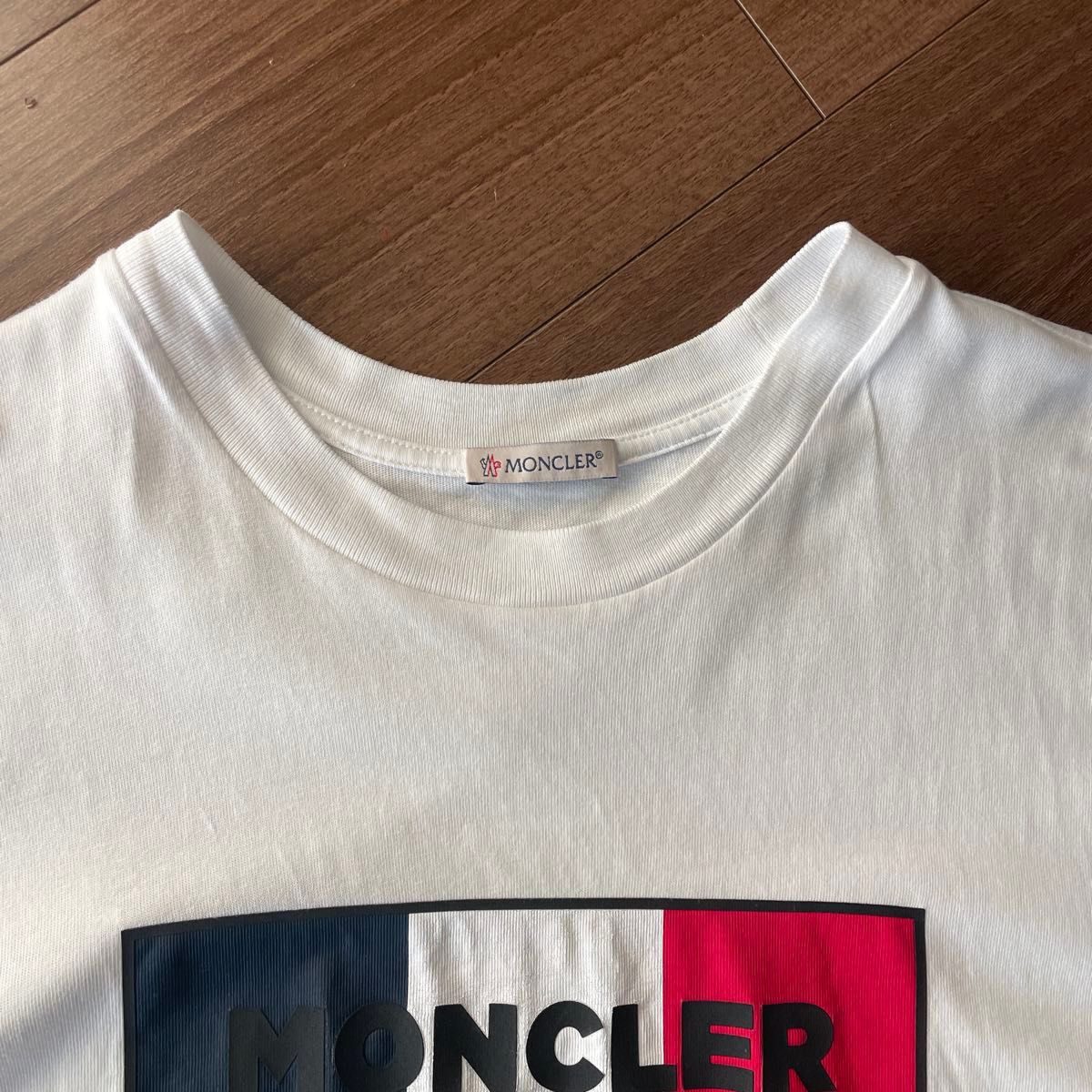 極美品！MONCLER ロゴプリント Tシャツ 1952年設立