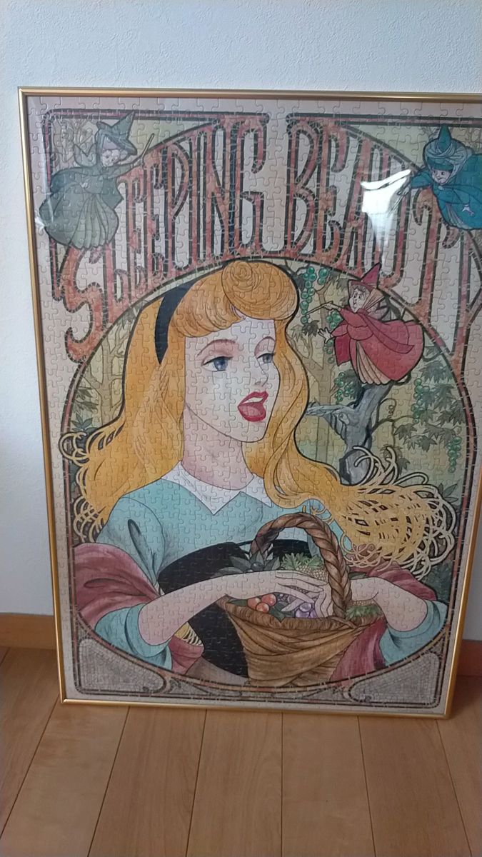 希少】廃盤 ディズニー ジグソーパズル 眠れる森の美女 額縁付