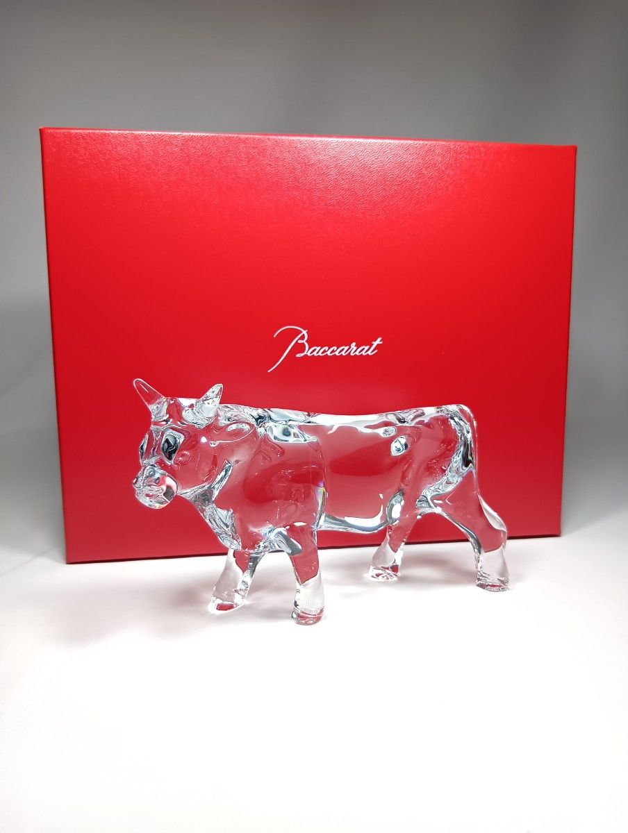 バカラ 干支 丑 牛 オブジェ 置物 縁起物 開運 美品 箱付き クリスタル
