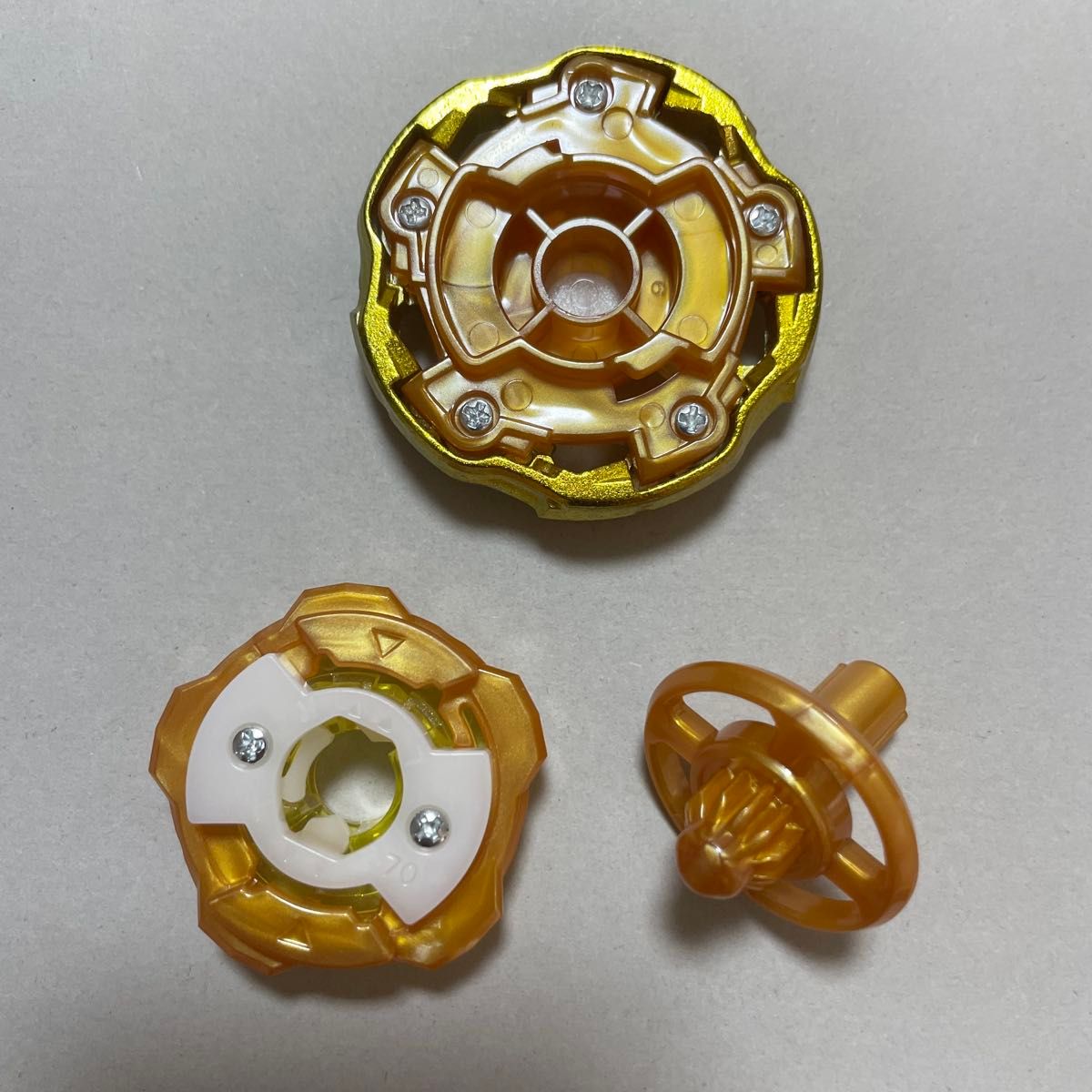 ベイブレードx 互換 代用 ウィザードロッド ゴールド 金色 メタル