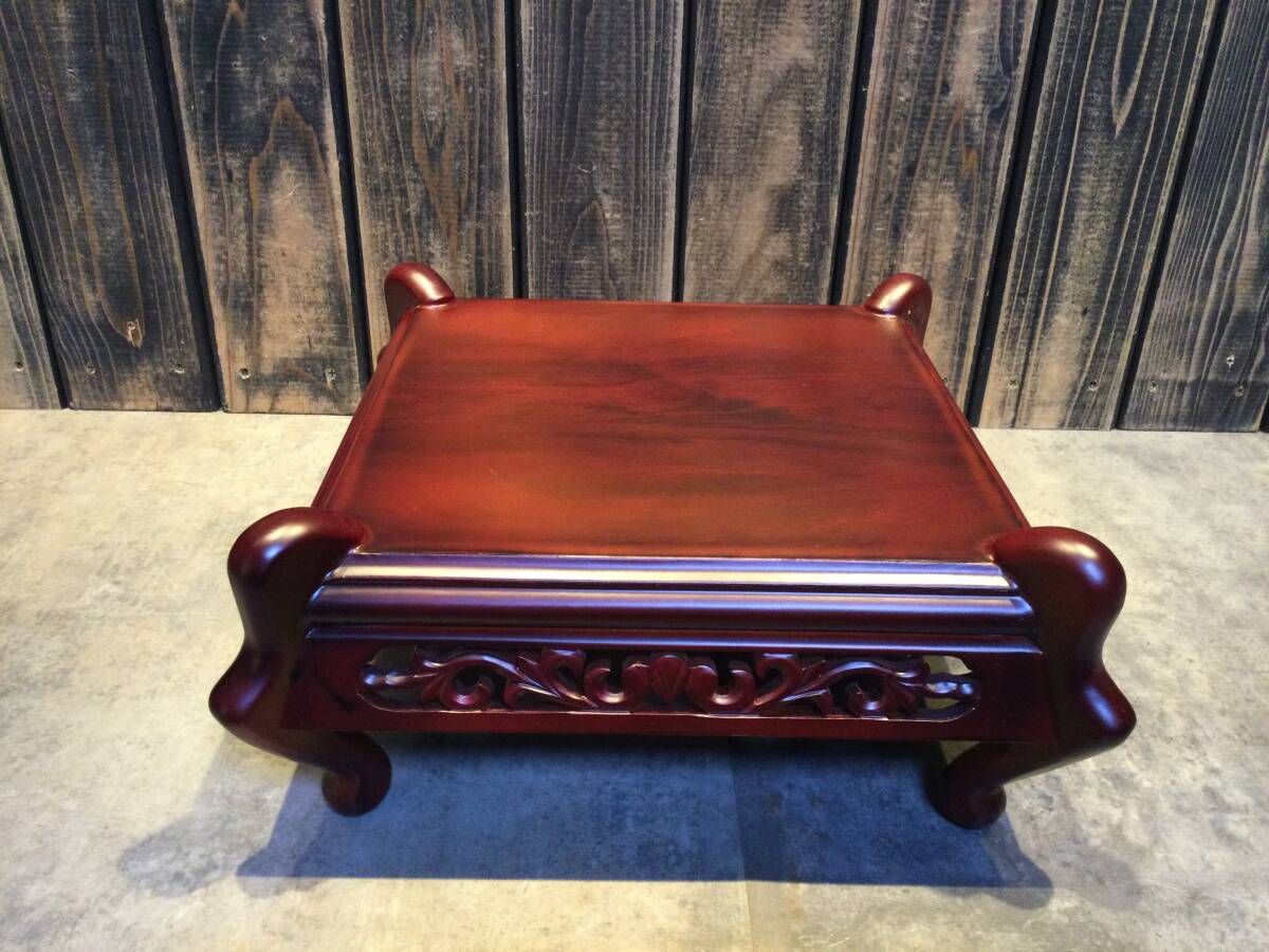 未使用・保管品 紫檀 透かし彫り 花台 木製花台 四足 四脚花台 漆花台