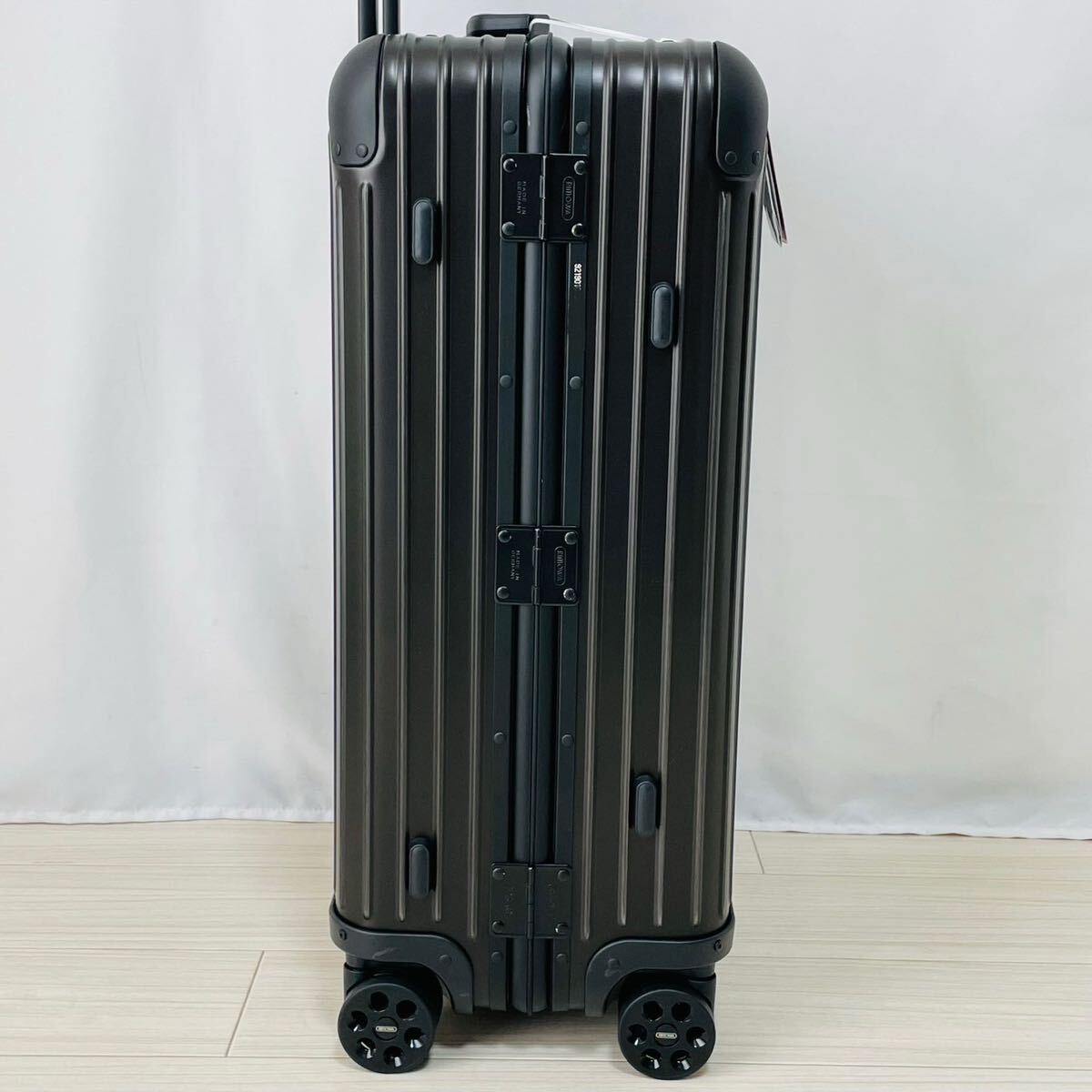 リモワ RIMOWA ルフトハンザ アルミ リモワ×ルフトハンザ 限定モデル