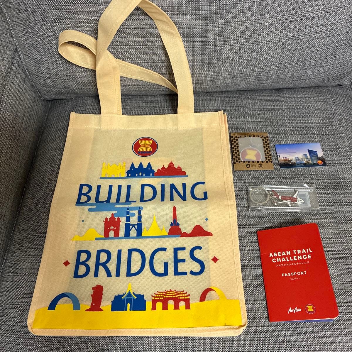 アセアン トレイルチャレンジ【クマ 】ピンバッジ【ASEAN限定非売品