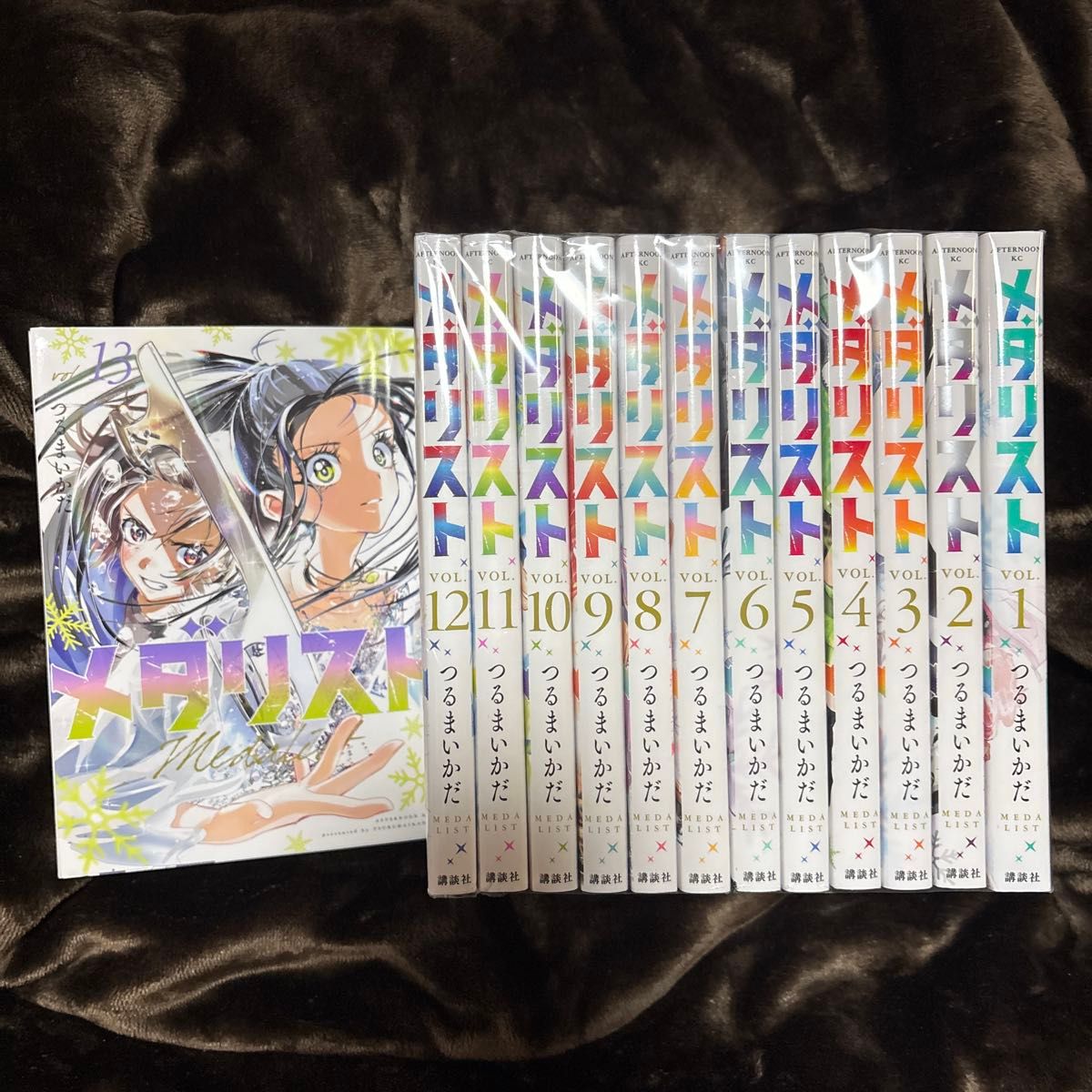 デ*パ様 メダリスト 全巻セット 1-13巻 メダリスト 全巻 1～13+1巻