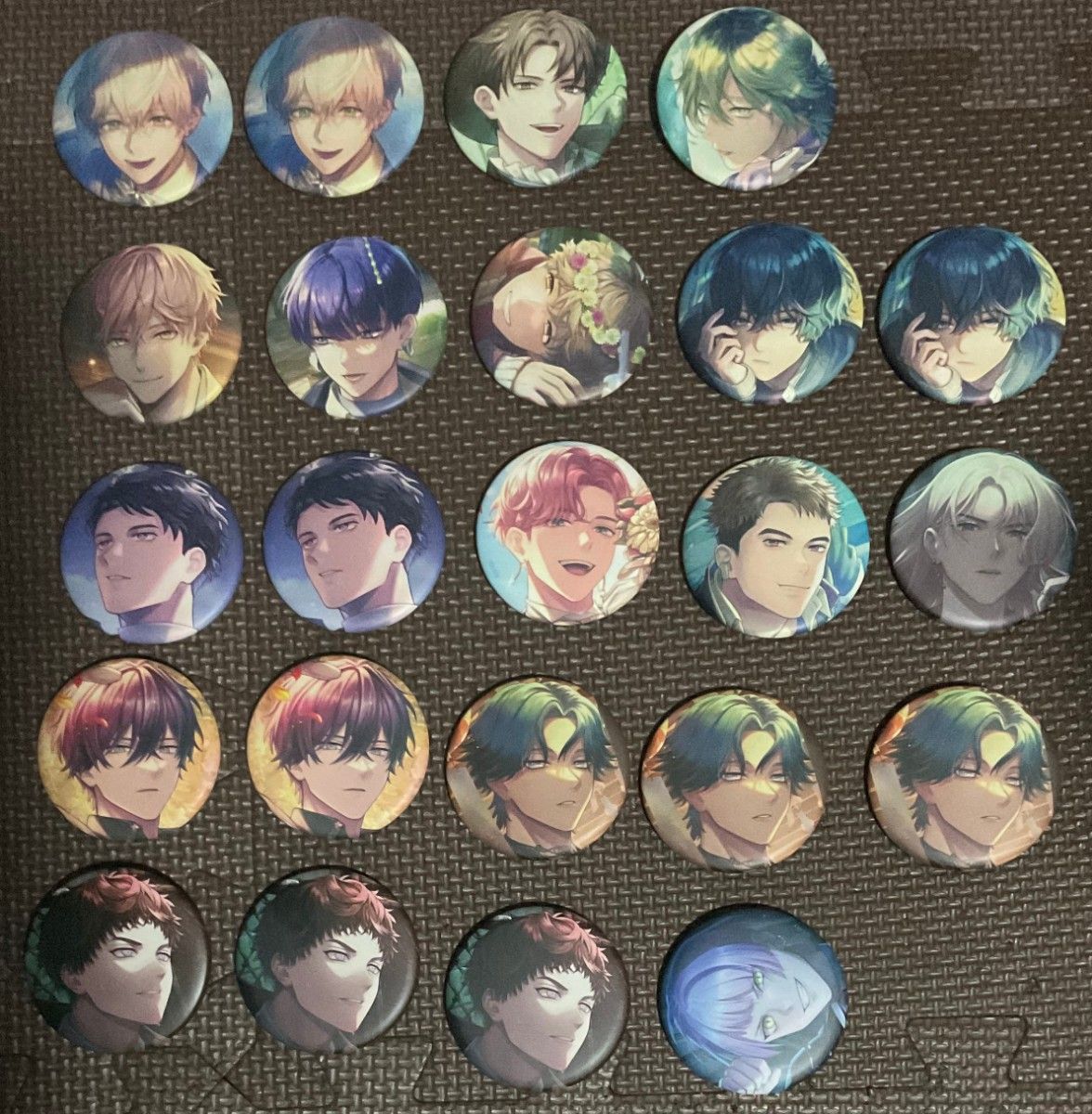 ブレイクマイケース ブレマイ 1周年 缶バッジ 綾戸恋 ブレイクマイ