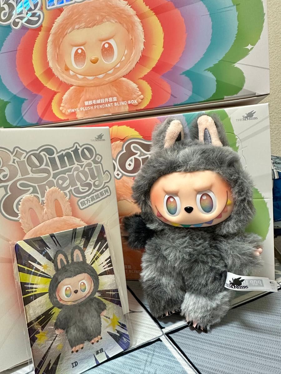 Labubu Big Into Energy シークレット 正規品 日本版 正規品 labubu 本