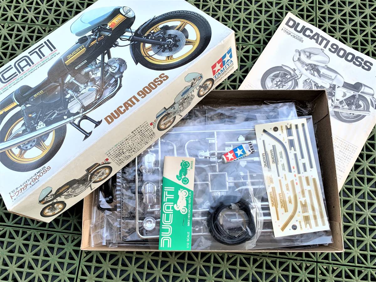 TAMIYA DUCATI 900ss タミヤ ドゥカティ 1/12 バイク プラモ