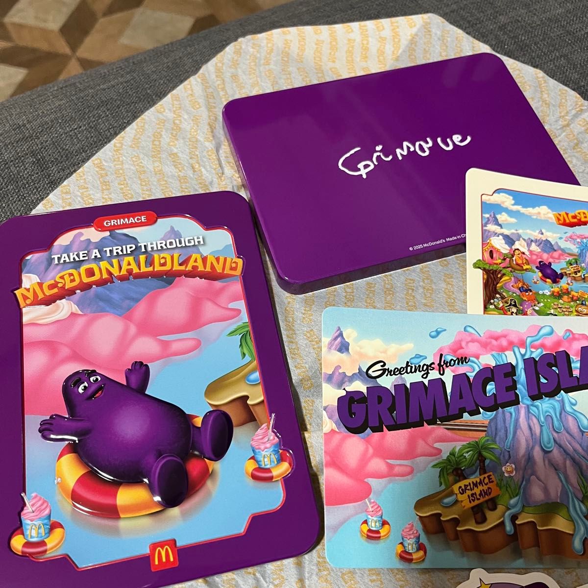 マクドナルドランド 海外 限定 グリマス ハッピーミール おまけ 缶