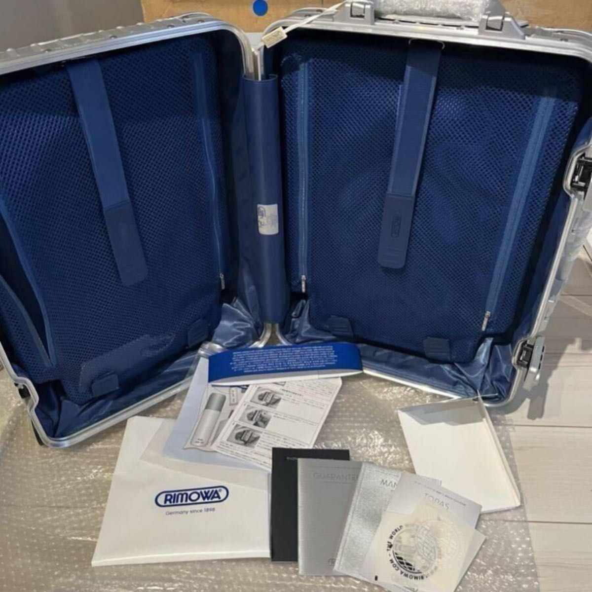 RIMOWA リモワ トパーズ 32L 4輪 旧ロゴ スーツケース キャリーケース