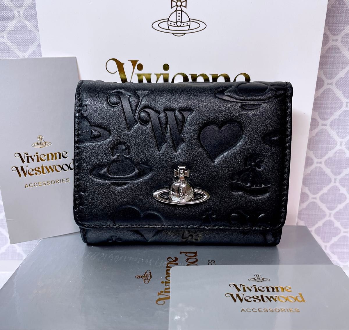最新作 ショッパー付】Vivienne Westwood 3つ折り財布 ブラック マット