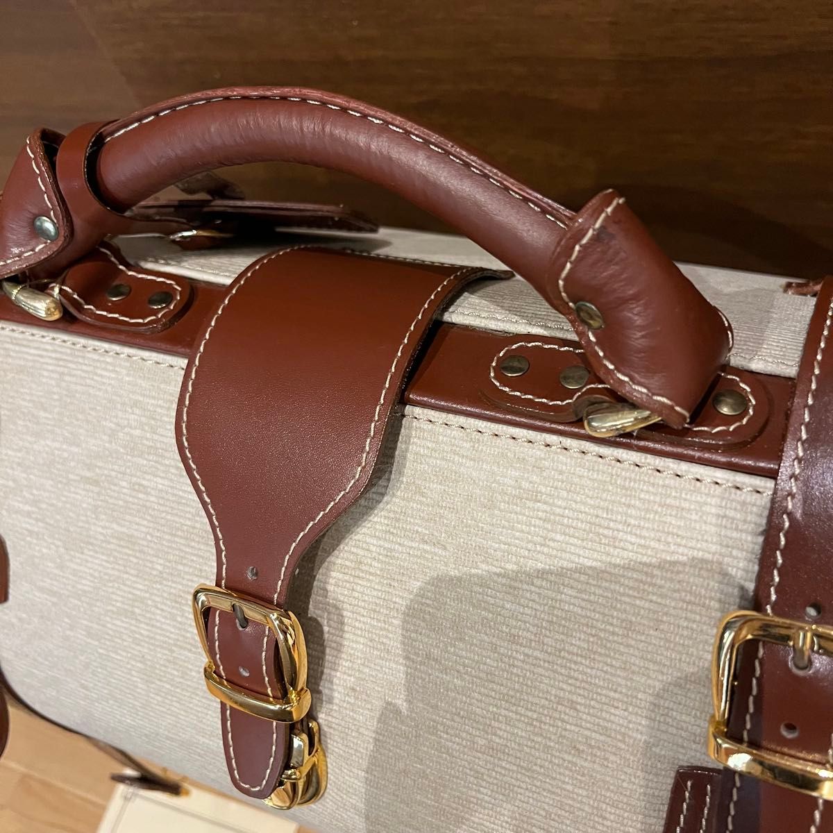 当選品 午後の紅茶 コイズミ トランク｜Yahoo!フリマ（旧PayPayフリマ）