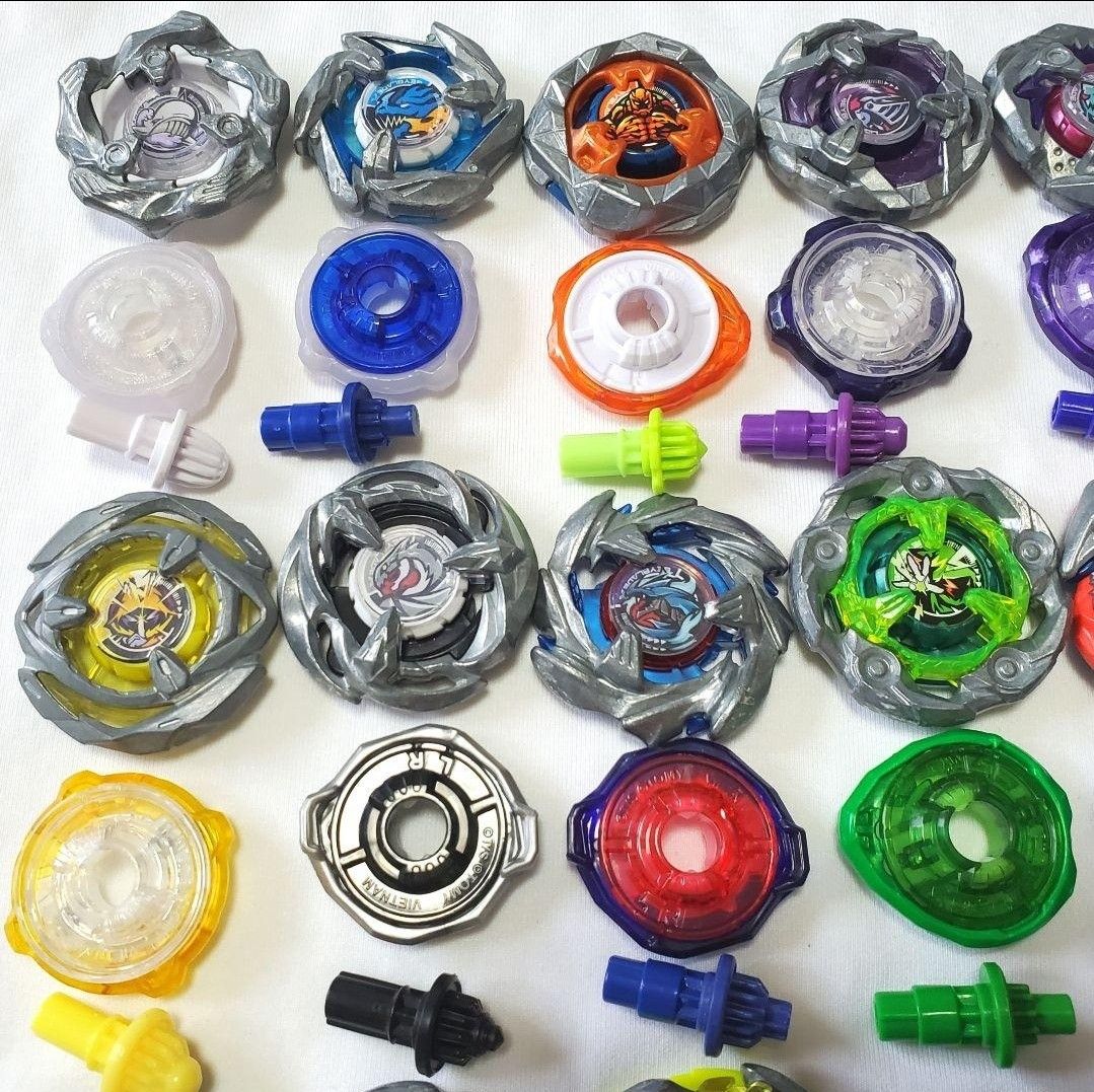 ベイブレードまとめ売り(爆転シュートベイブレード、ベイブレードX) d