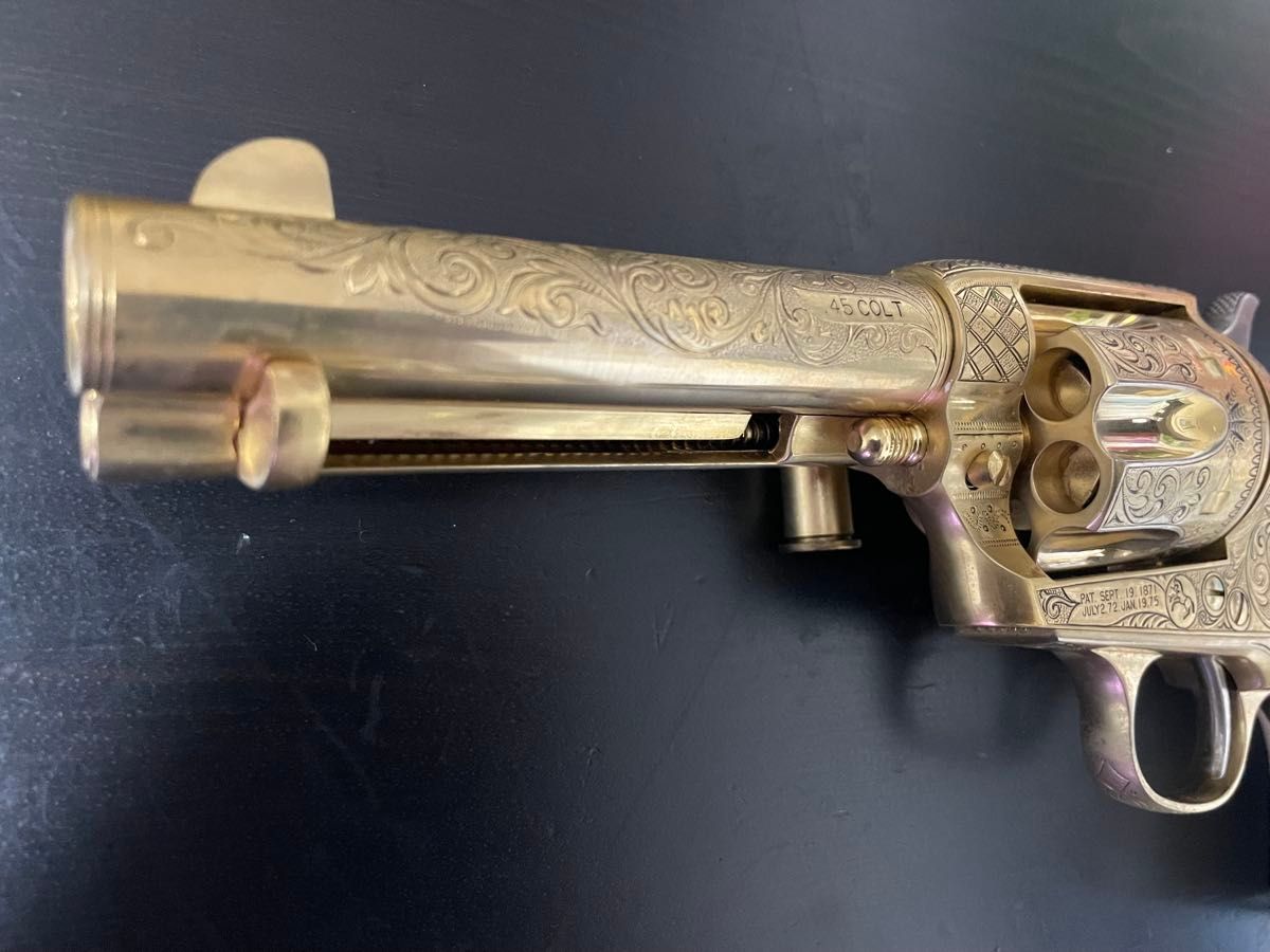 金属製モデルガン パットン将軍記念モデル コルト45 SAA SMG規格