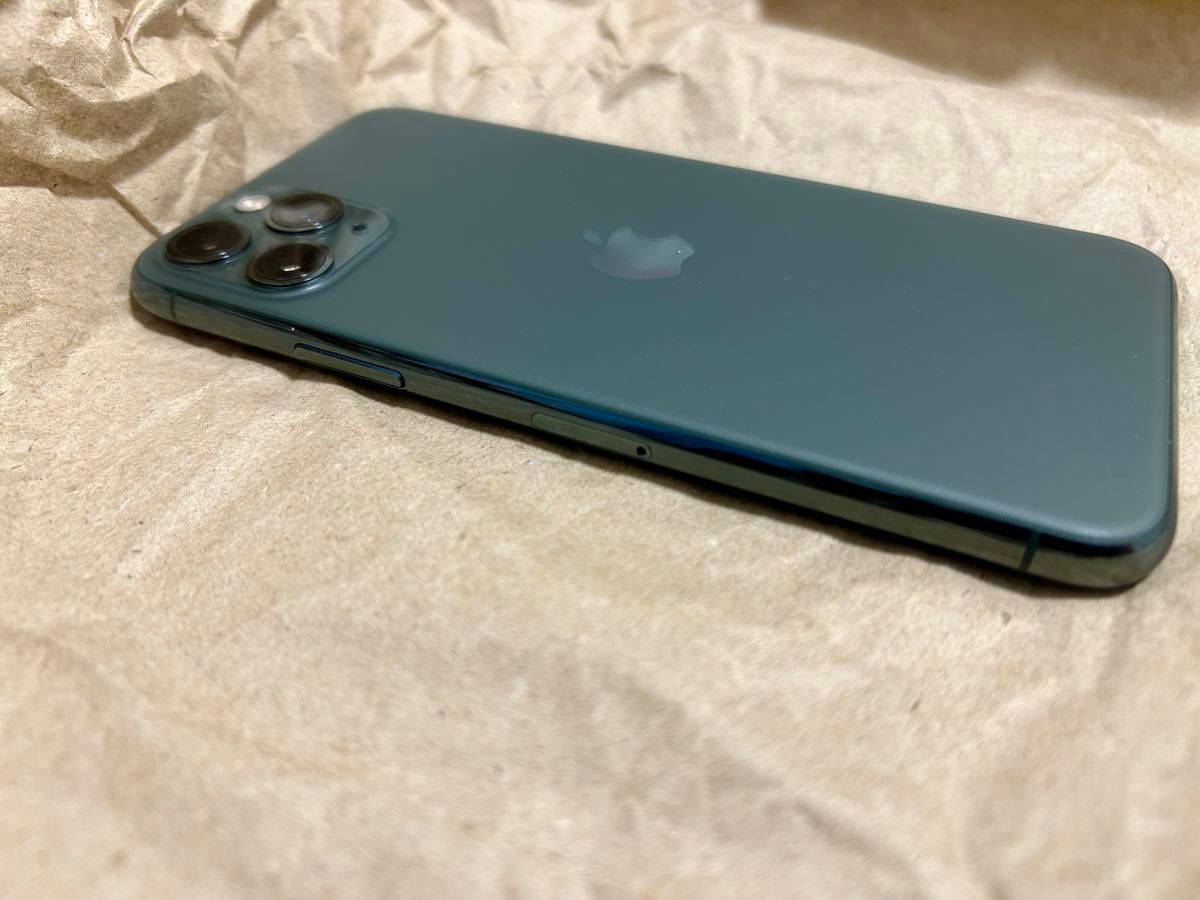 iPhone 11 Pro 256GB 海外版 A2215 シャッター音なし 安い
