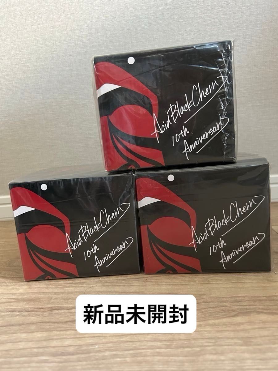 Acid Black Cherry 10th Anniversary マグカップ＆プレート赤白黒