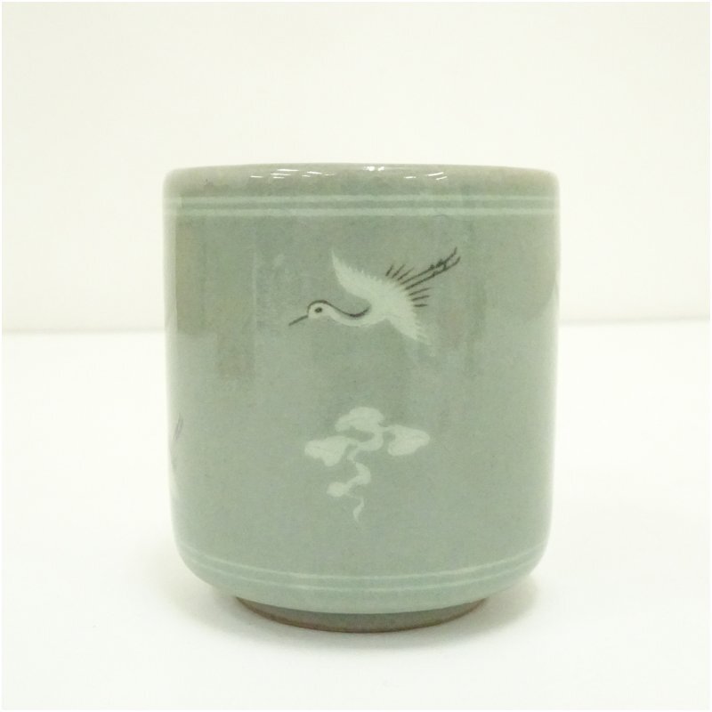 韓国人間文化財 柳海剛（根〓）造 高麗青磁湯呑（共箱）