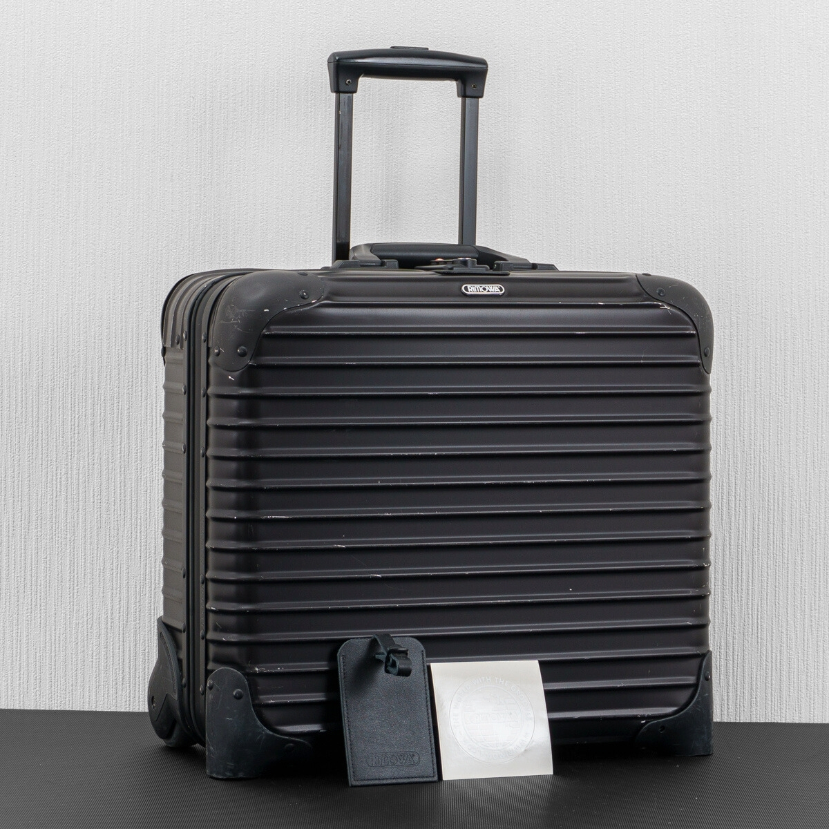 RIMOWA リモワ TOPAS トパーズ ステルス 28L 機内持ち込み 2輪 TSA