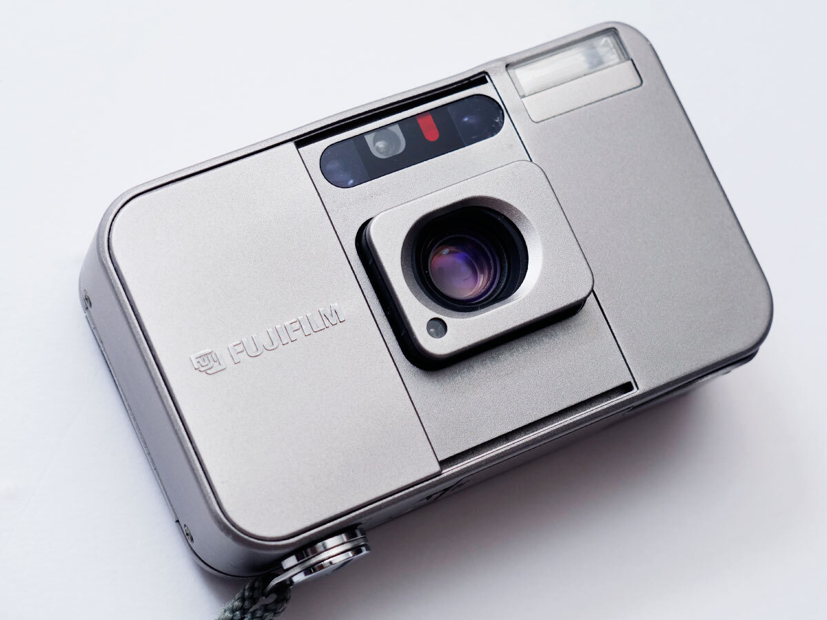 ジャンク】FUJIFILM CARDIA mini TIARA フイルムカメラ 中古】FUJIFILM