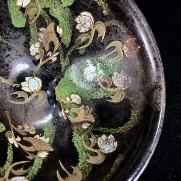 美の継承】『旧蔵 宋建窯盞 窯変釉 玉蘭花図紋