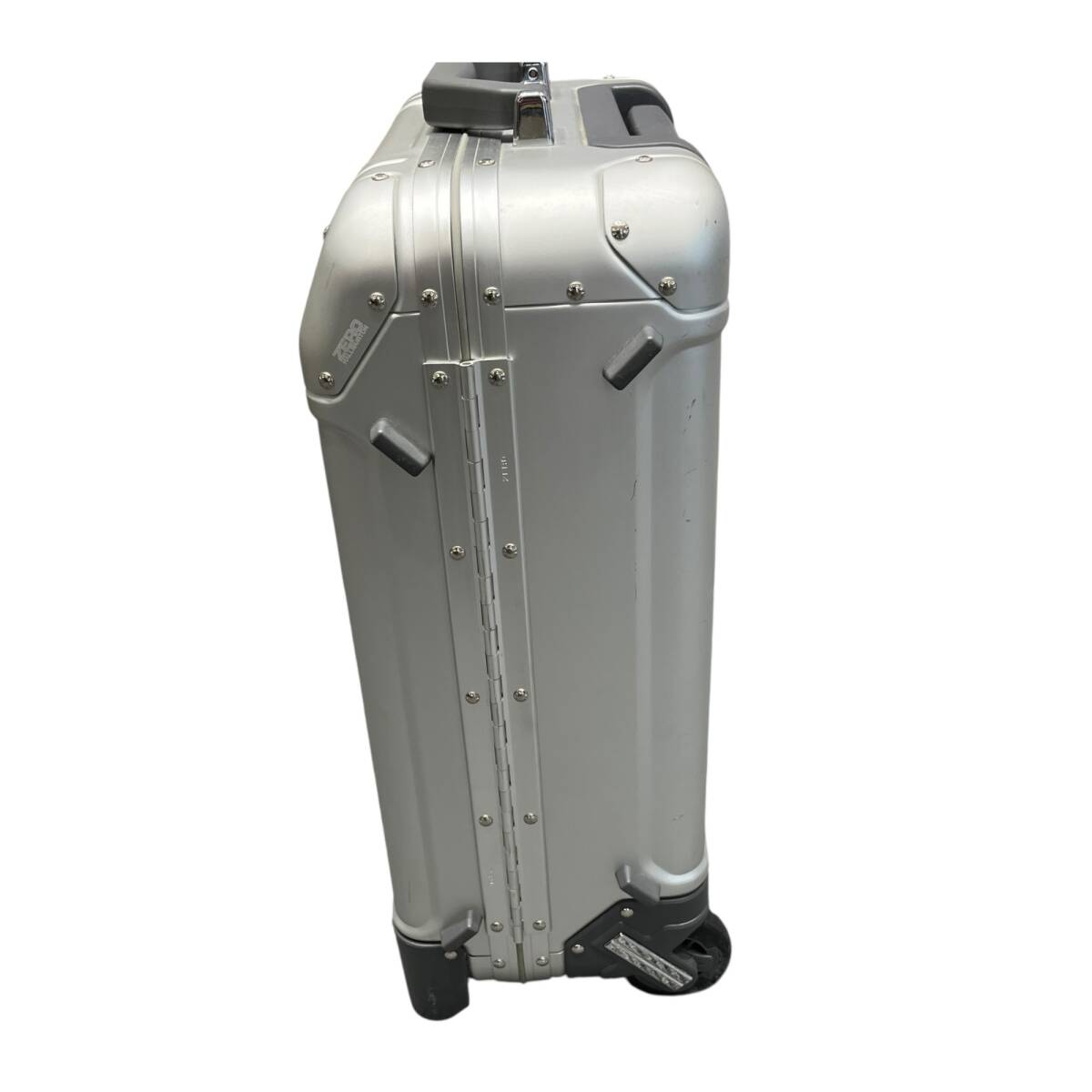 □中古品□ZERO HALLIBURTON ゼロハリバートン スーツケース キャリー